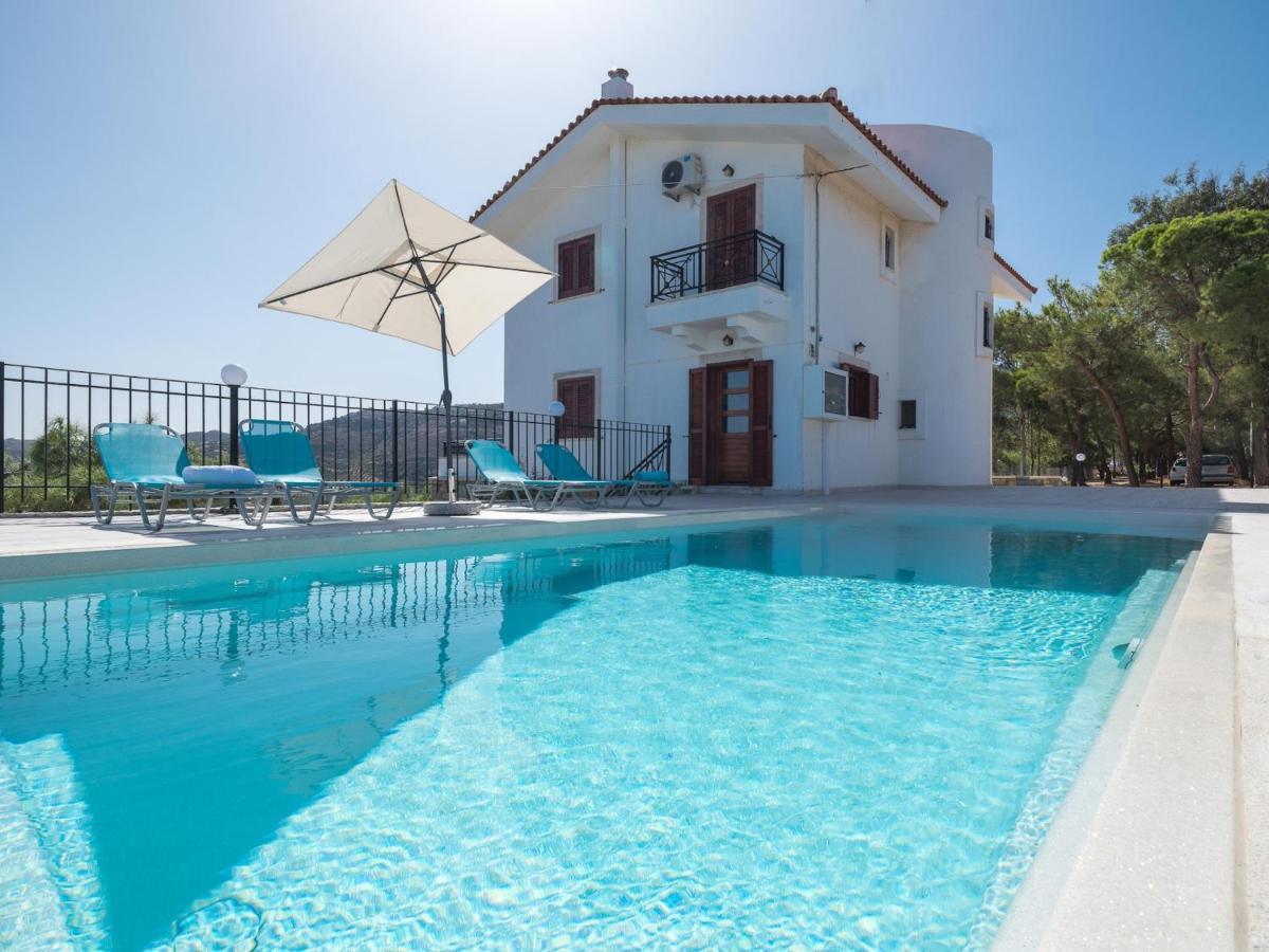 Villa Aura Pine Агия-Пелагия  Экстерьер фото